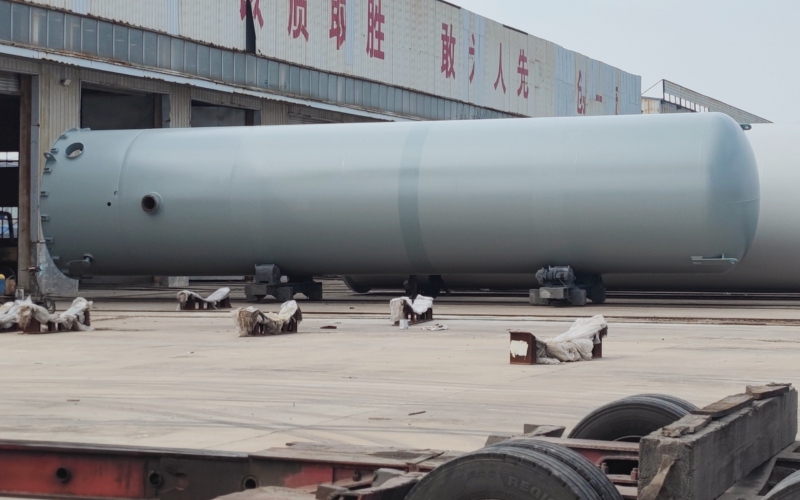 原料氣緩沖罐（進(jìn)氣穩(wěn)壓緩沖罐/原料氣穩(wěn)流罐）